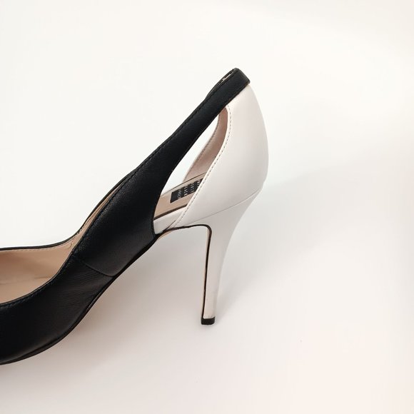 WHITE HOUSE BLACK MARKET WOMENS BLACK/WHITE PUMPS SIZE 9.5M - Picture 12 of 16